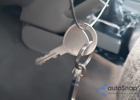 2004 Dodge Ram 1500 Slt/Laramie z USA, uszkodzony, nr VIN 1D7HA18NX4S581917